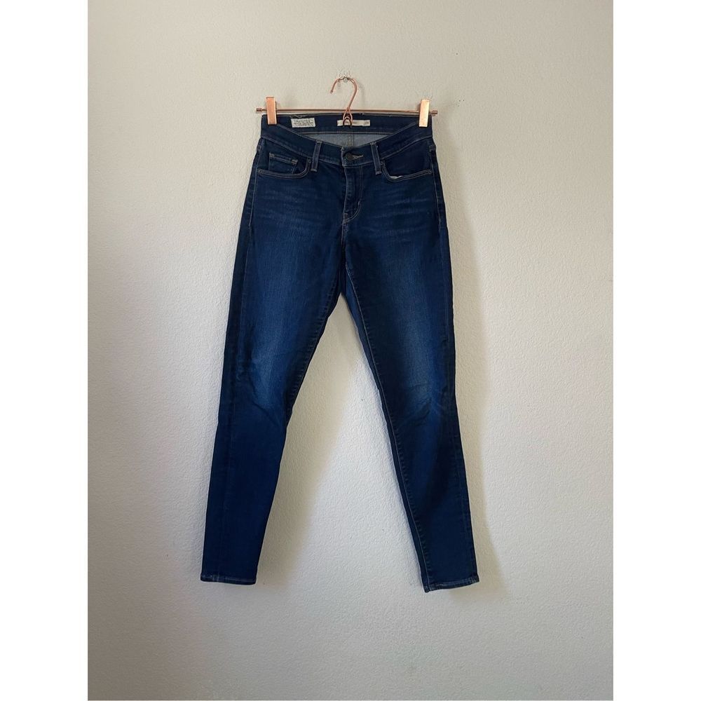 Levi’s curvy skinny dark wash jeans size 26